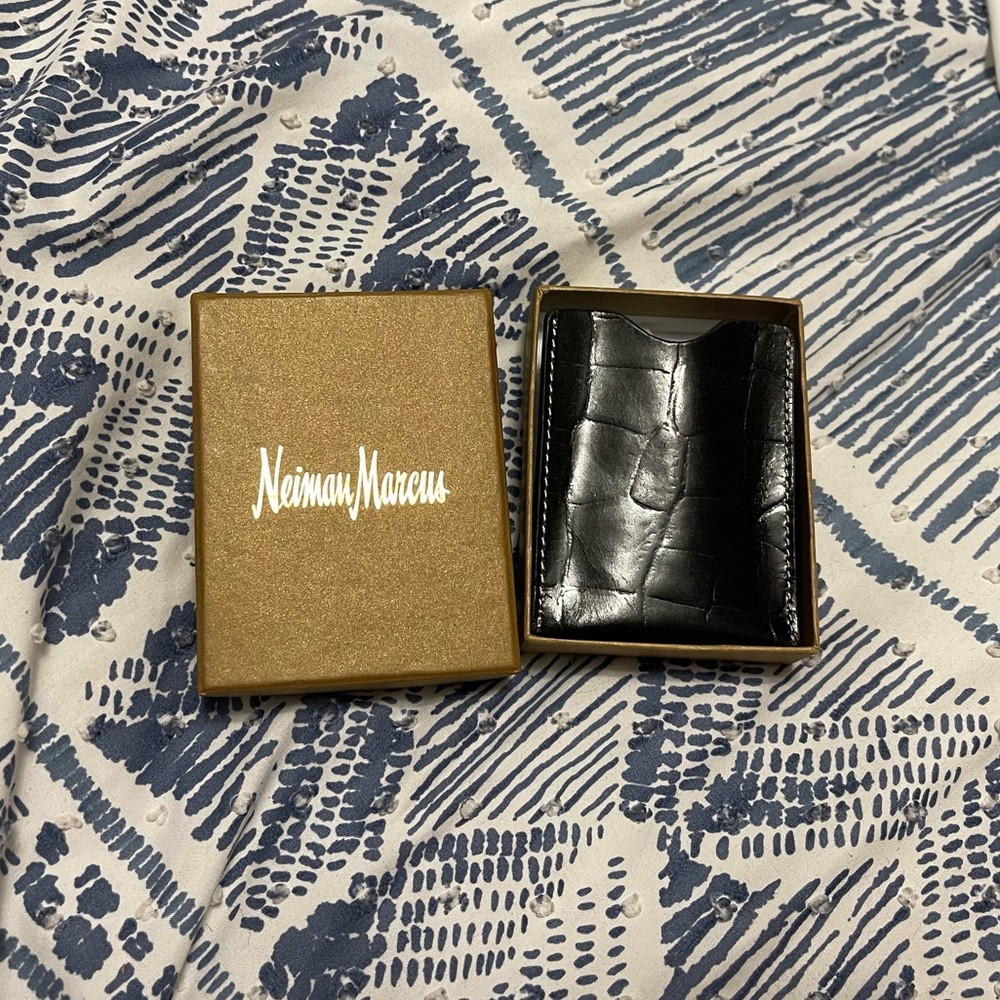 Neiman Marcus Black Alligator Embossed Magnetic Money Clip